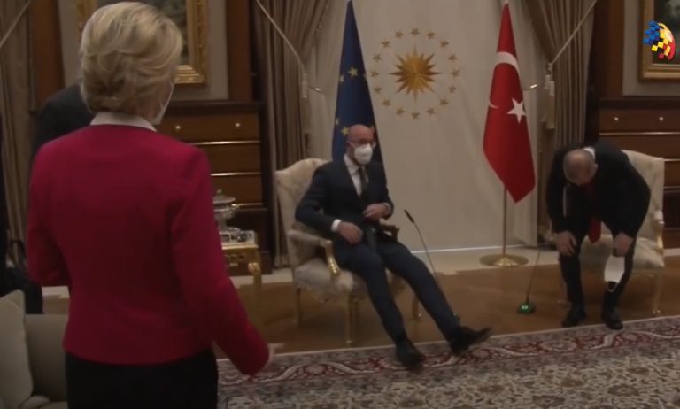 „Faza” cu von der Leyen. Turcia aruncă responsabilitatea asupra UE şi consideră nedrepte acuzaţiile care i se aduc