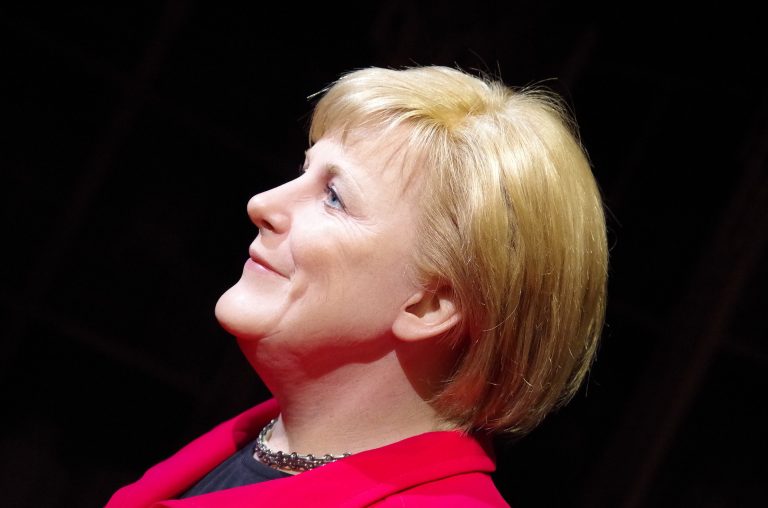 Fostul cancelar german Angela Merkel și-a lansat volumul de memorii „Freedom”,  în 30 de limbi