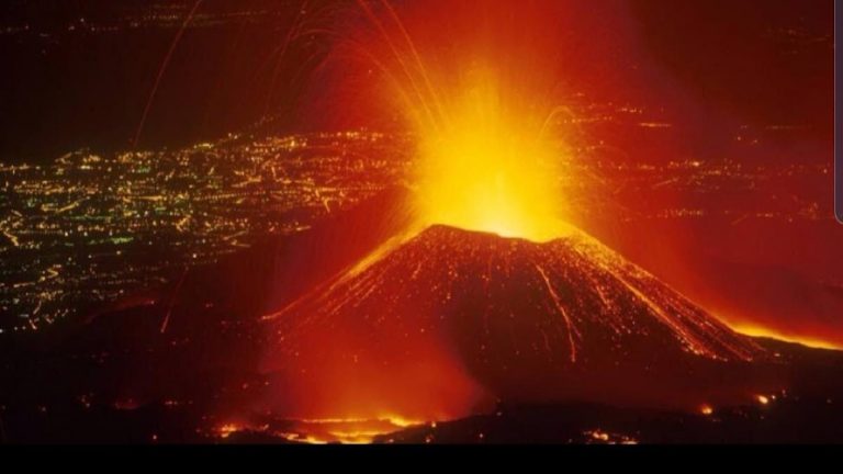 VIDEO | Vulcanul Nyiragongo din Republica Democrată Congo a erupt brusc