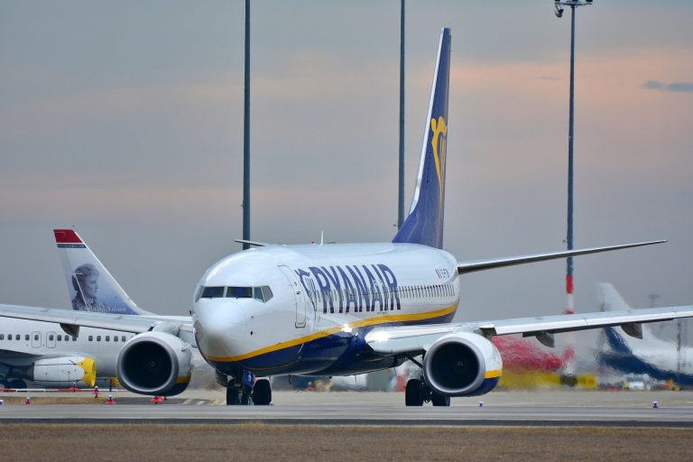 Alarmă falsă. Amenințare cu bombă la Aeroportul “Henri Coandă”