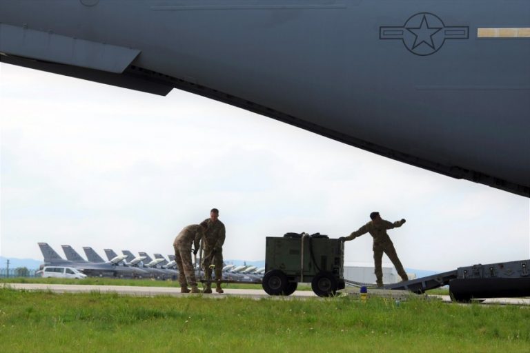 Vin americanii! US Air Force, investiție de 152 de milioane de dolari la baza aeriană de la Câmpia Turzii