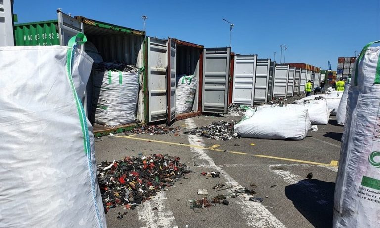 Romanian authorities impound 300 tons of waste at Black Sea port