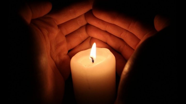 Transylvanians hold local Day of the Dead, or Illumination