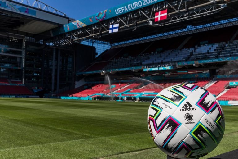 Finala Euro-2020, jucată de Anglia și Italia