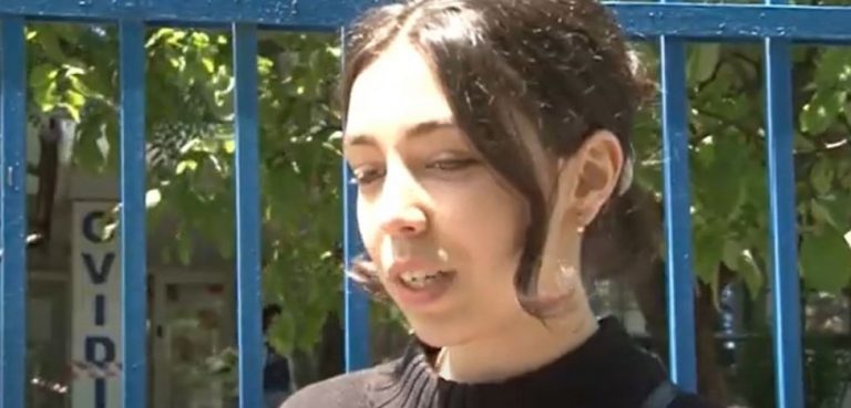 O elevă olimpică admisă la Oxford nu își poate plăti taxele şcolare
