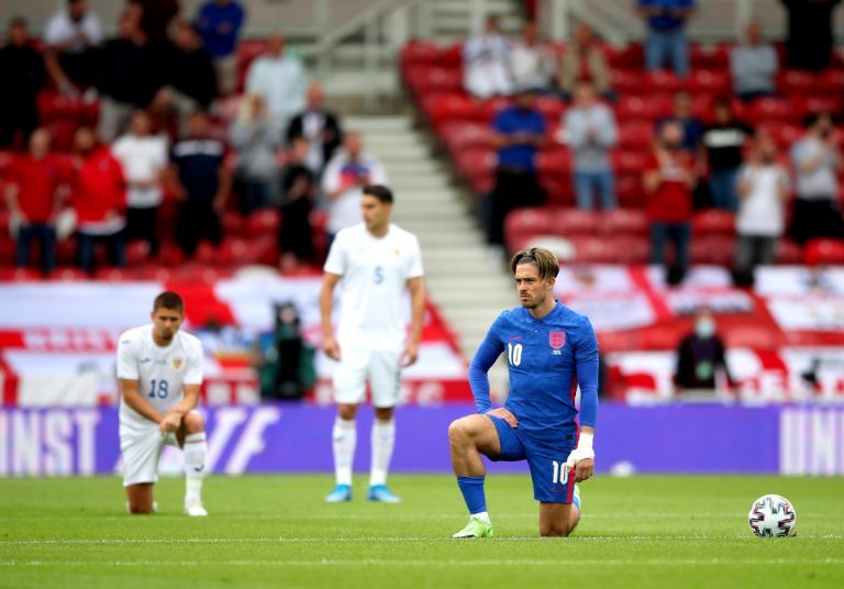 Anglia – România 1-0. Meciul amical a început cu un moment controversat, când doi fotbaliști români au refuzat să îngenuncheze pentru “Black Lives Matter”