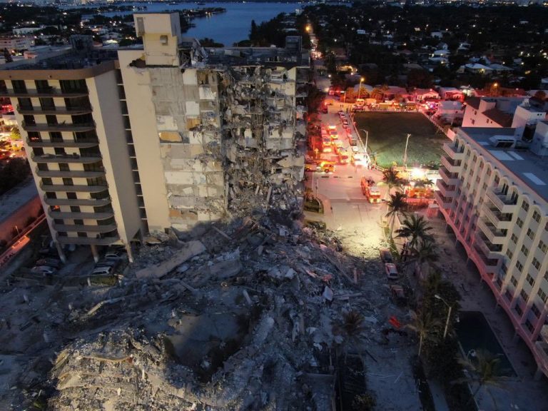 Israelul trimite o echipă de intervenţie în Florida, după surparea unui bloc de locuinţe. Bilanţul a ajuns la 5 morţi şi 156 de dispăruţi