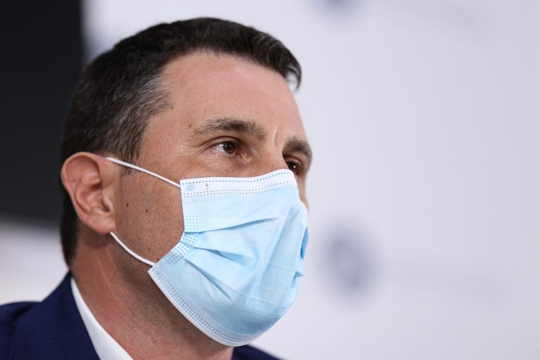 Tanczos Barna: Vrem ca lemnul de calitate pe care îl exploatăm în România să fie procesat cât mai mult aici, iar dacă pleacă înspre alte pieţe, să plece ca produs finit