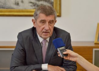 Premierul Andrej Babis: Republica Cehă nu va participa la sprijinul de 70 de miliarde de euro pentru #Ucraina