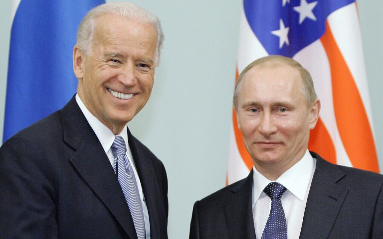Biden şi Putin vor avea joi o convorbire telefonică. Criza ucraineană, printre subiectele abordate