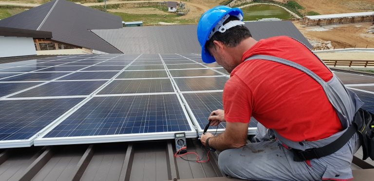 Energy transition: between green objectives and economic competitiveness