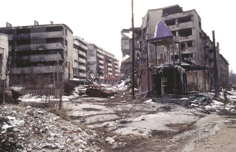 Dezinformările cu care Rusia ia la țintă Bosnia. Comparațiile viclene, pornind de la cazul Ucrainei