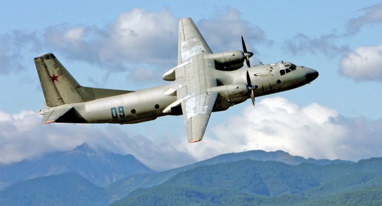Un avion cu 28 de oameni la bord a dispărut de pe radare în Extremul Orient rus. Aeronava s-ar fi prăbușit în mare