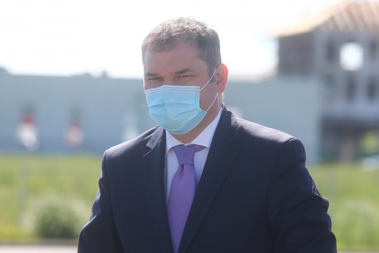 Cseke Attila, replică: Certificatul verde nu a fost promovat de ministrul USR aș Sănătății