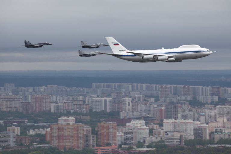 Rusia lucrează la o versiune îmbunătățită a avionului „Apocalipsa”, destinat evacuării lui Putin în cazul unui conflict nuclear