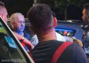 George Mihăiță a lovit cu maşina un autoturism staţionat ...
