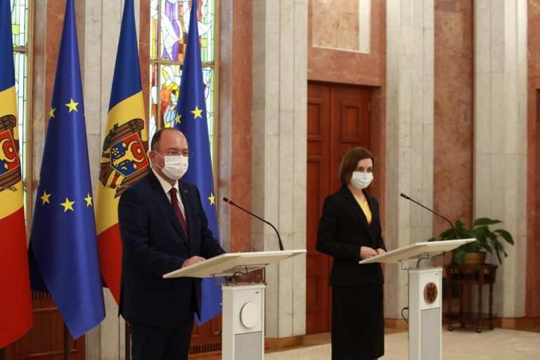 MAE: România a acordat 300.000 euro pentru consolidarea societăţii civile şi a presei independente din Republica Moldova