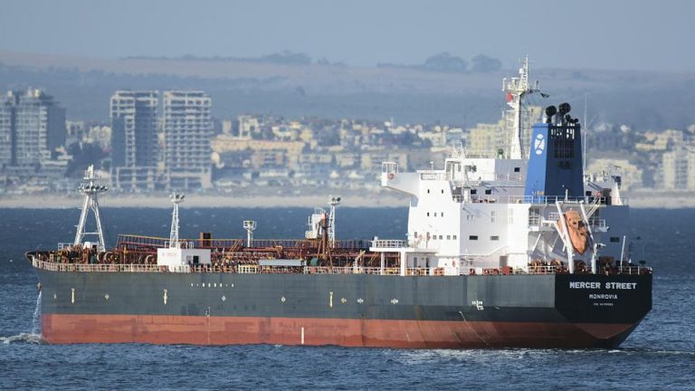 Ministrul britanic de externe susţine că ”foarte probabil” Iranul a atacat petrolierul din largul Om