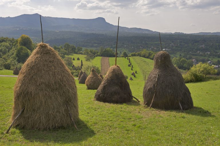 Important Romanian sights flaunted on Nat Geo