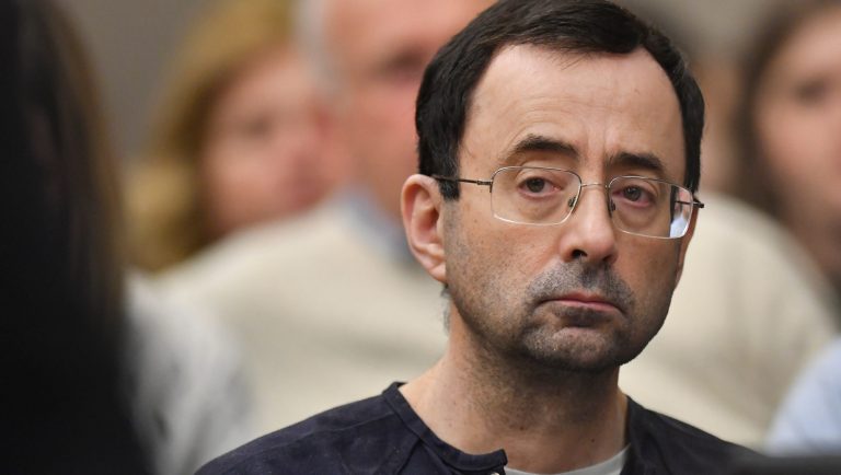 FBI, criticat de Departamentul Justiției pentru că a tărăgănat investigaţia privind abuzurile sexuale ale unui fost medic al echipei de gimnastică a SUA
