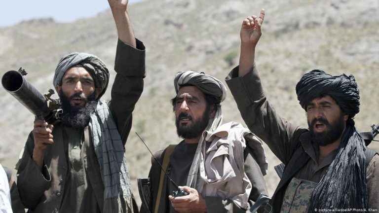Talibanii au dizolvat comisia electorală însărcinată cu organizarea şi supervizarea alegerilor în Afganistan, de care ”nu au nevoie”