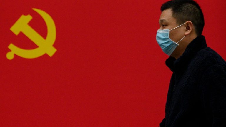 Crematoriile din Beijing, copleşite din cauza unui nou val de COVID-19