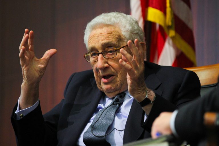 Fostul şef al diplomaţiei americane Henry Kissinger susţine aderarea Ucrainei la NATO