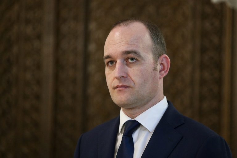 Dan Vîlceanu, susținut de către premier pentru postul de ministru al Finanțelor