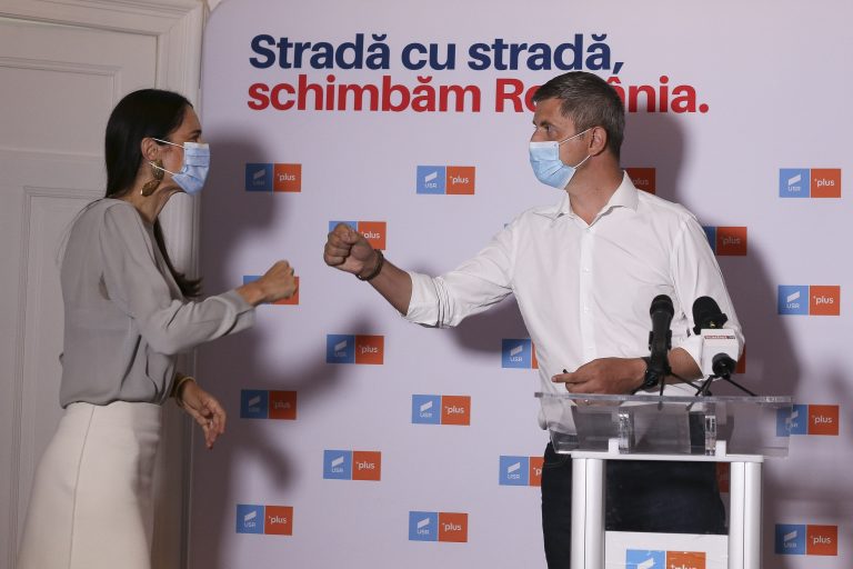 Barna: Clotilde Armand a închis robinetul de bani şi diamante pentru firmele de casă şi televiziunile pesediştilor. Nuu mai merge cu şpaga pentru autorizaţii