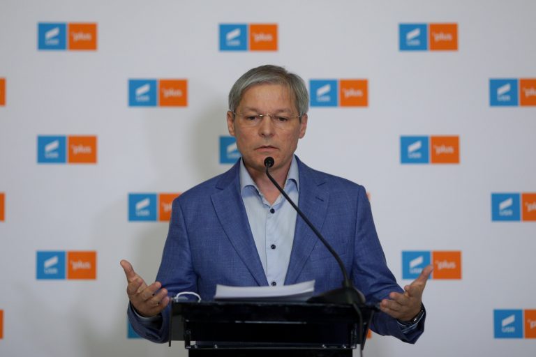 Înregistrări din şedinţa USR – Dacian Ciolos evocă de mai multe ori o ”depunere a mandatului”