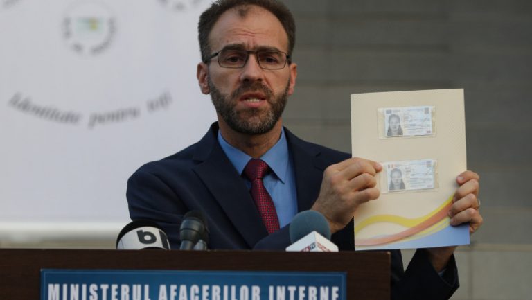 „SEX” vs. „GEN”. Explicațiile MAI în controversa legată de noua carte electronică de identitate