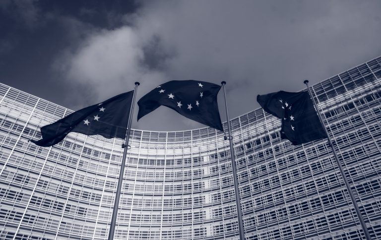 CNN: Neîncrederea Uniunii Europene pune în pericol viitorul continentului