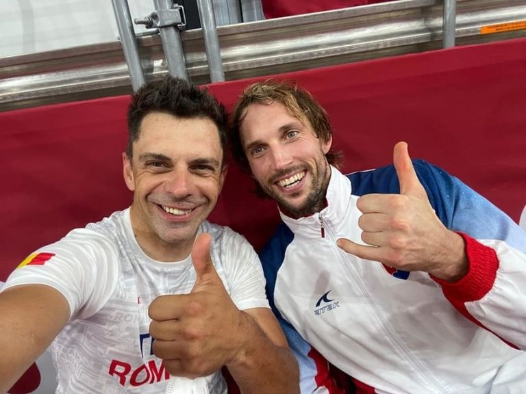 Romanian sports minister wins silver medal at Tokyo Paralympics