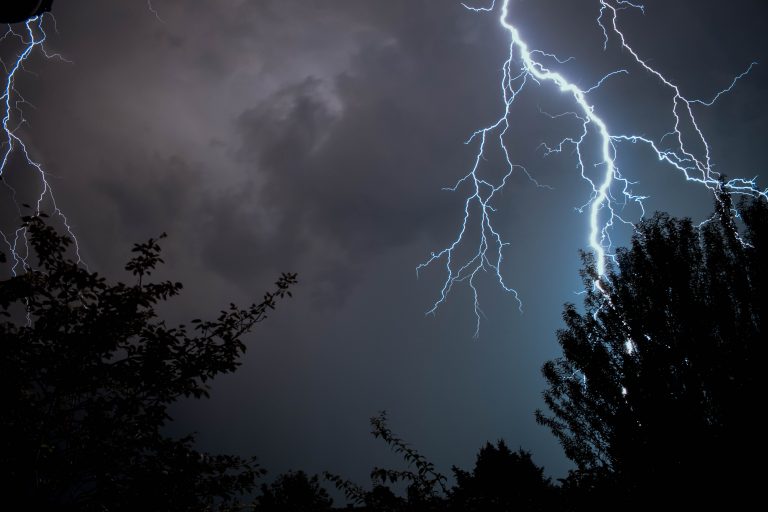 Expert climatolog: Asistăm la ceea ce specialiștii avertizau de acum 20 de ani