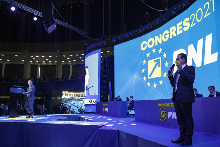 Orban: „Demisia din funcţia de preşedinte al Camerei va fi luni pe masa preşedintelui ales Florin Cîţu”. Ce mesaj îi transmite lui Iohannis