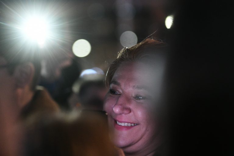Spre cine s-ar putea îndrepta voturile lui Șoșoacă? Analiza unui sociolog