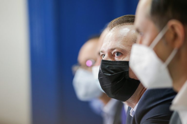 Cîțu, despre campania de vaccinare: „Am fost victimele propriului succes”