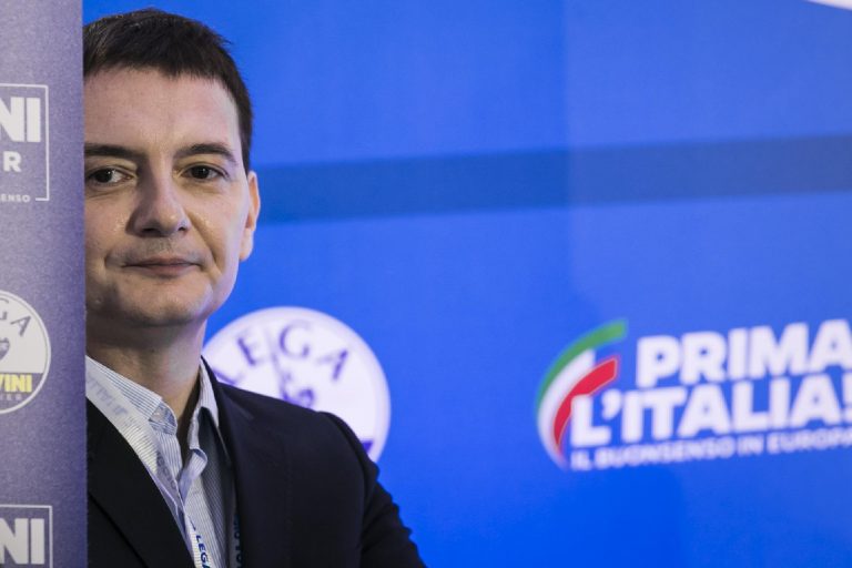 Unul dintre cei mai apropiați aliați ai lui Matteo Salvini va fi anchetat pentru trafic de droguri de parchetul italian