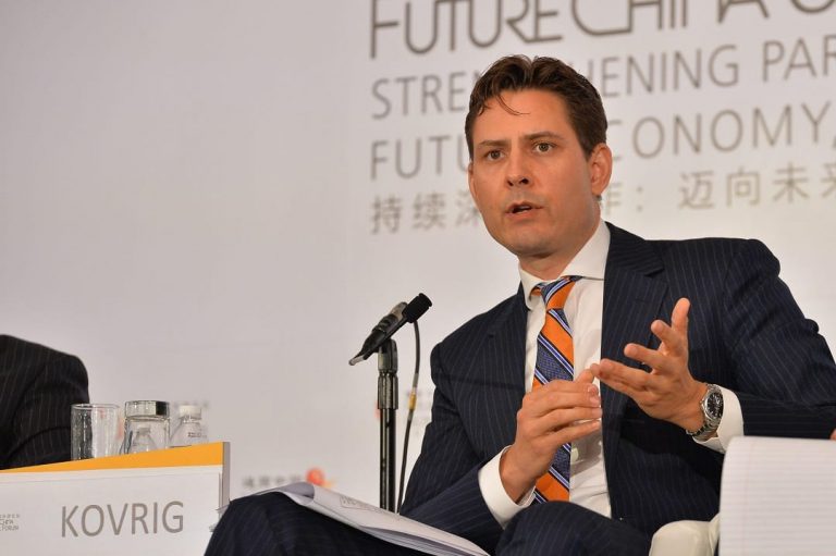 Sute de persoane au manifestat la Ottawa în sprijinul lui Michael Kovrig și a lui Michael Spavor, doi canadieni ţinuţi în arest în China