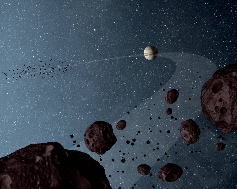 NASA lansează prima misiune de deviere a unui asteroid pentru evitarea în viitor a unui posibil impact cu Terra