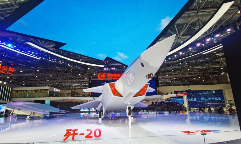 FOTO/VIDEO | Noile aeronave militare ale Chinei: Drone de supraveghere sau atac și avioane pentru război electronic
