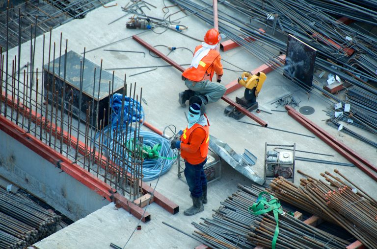 Finanțările masive ale Chinei pentru proiecte de infrastructură. Beijingul, un mare investitor sau un cămătar?