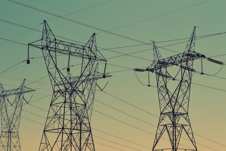 Europa produce agitație pe piețele energetice. Analiştii anticipează că preţurile se vor menţine la niveluri record