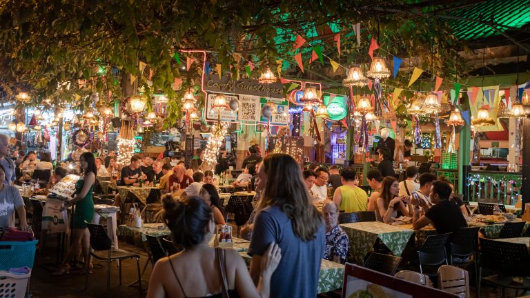 Spania | Curtea Supremă interzice restaurantelor să le ceară clienților certificatul COVID
