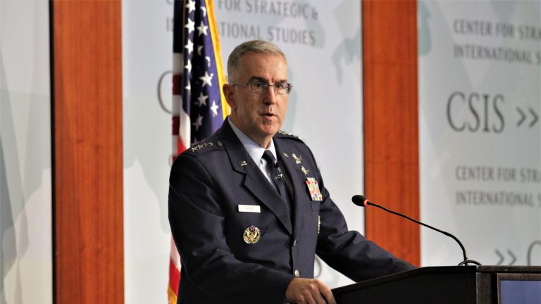 Avertismentul unui general american: Progresul militar al Chinei este uimitor și va depăși Rusia și SUA dacă nu facem ceva