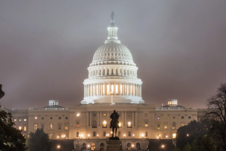 Ce părere au cetăţenii americani despre continuarea ajutorului pentru Ucraina – sondaj CNN