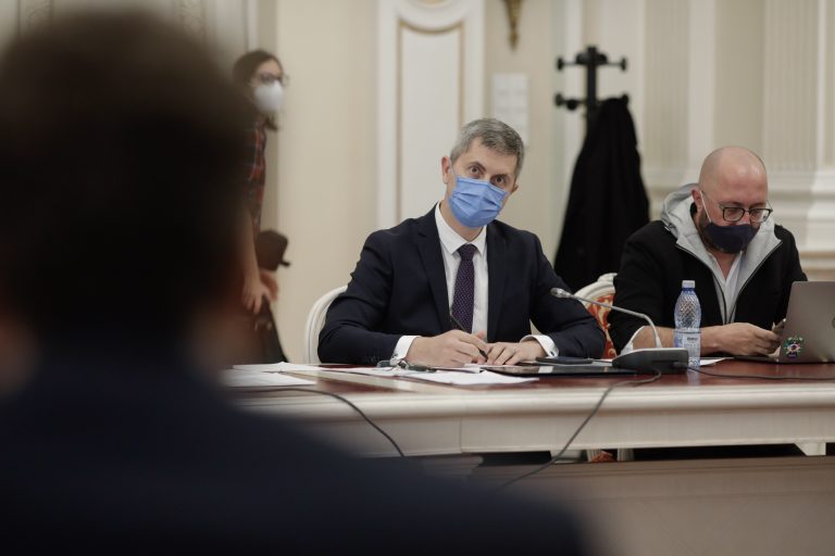 Barna: „USR va intra în opoziţie în acest moment”. Cîţu i-ar fi spus lui Dacian Cioloş că are sprijinul PSD