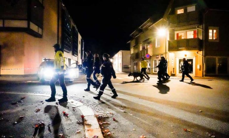 Norvegia: Mai multe persoane ucise şi altele rănite de un bărbat înarmat cu un arc. Suspectul arestat