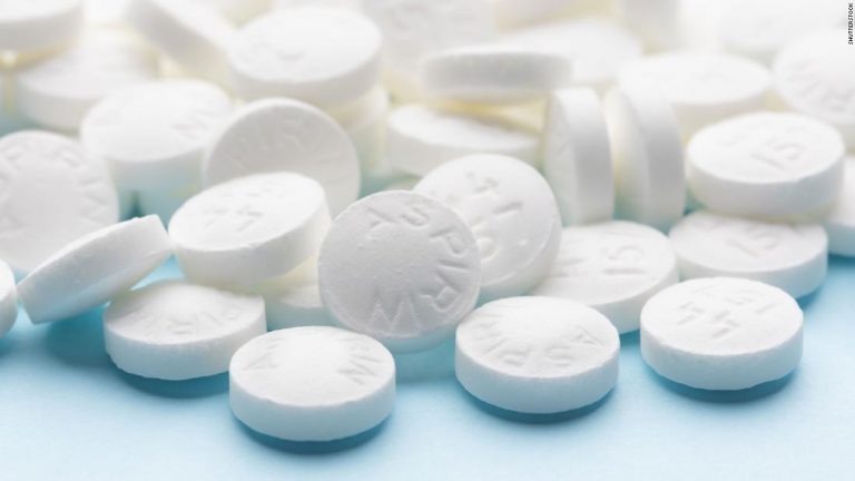 Utilizarea regulată a aspirinei ar putea contribui la scăderea riscului de cancer colorectal, potrivit unui studiu