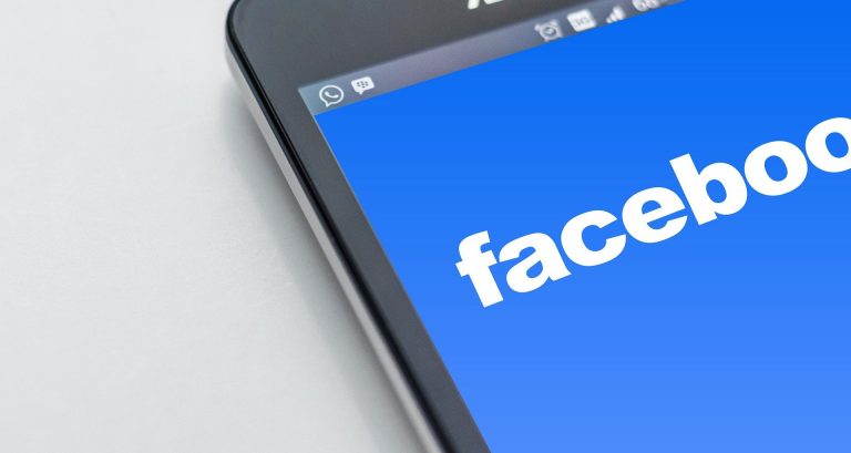 Facebook se pregătește de marele anunț privind numele